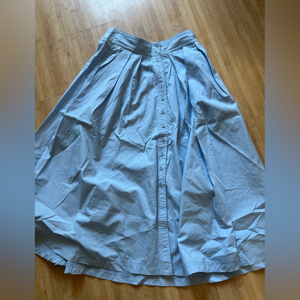 Banana Republic midi skirt with pockets